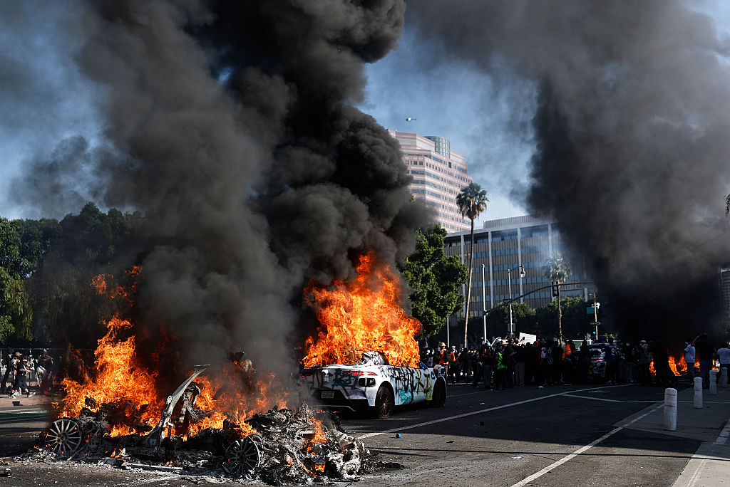 1749934241 GettyImages 2219268737 - Waymo limite le service avant les manifestations «No Kings» d'aujourd'hui